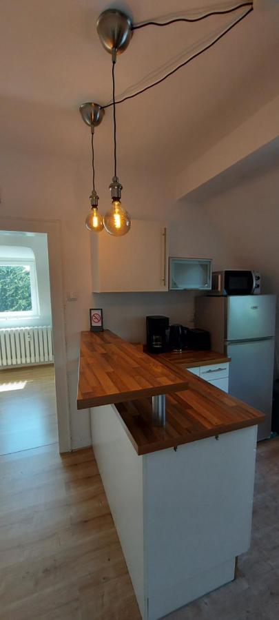 Alleesuite, Naehe Messe, Rue, Baldeneysee, Zentral, Netflix Apartment Essen