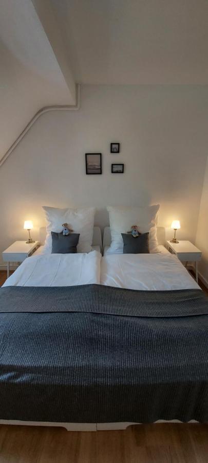 Alleesuite, Naehe Messe, Rue, Baldeneysee, Zentral, Netflix Apartment Essen
