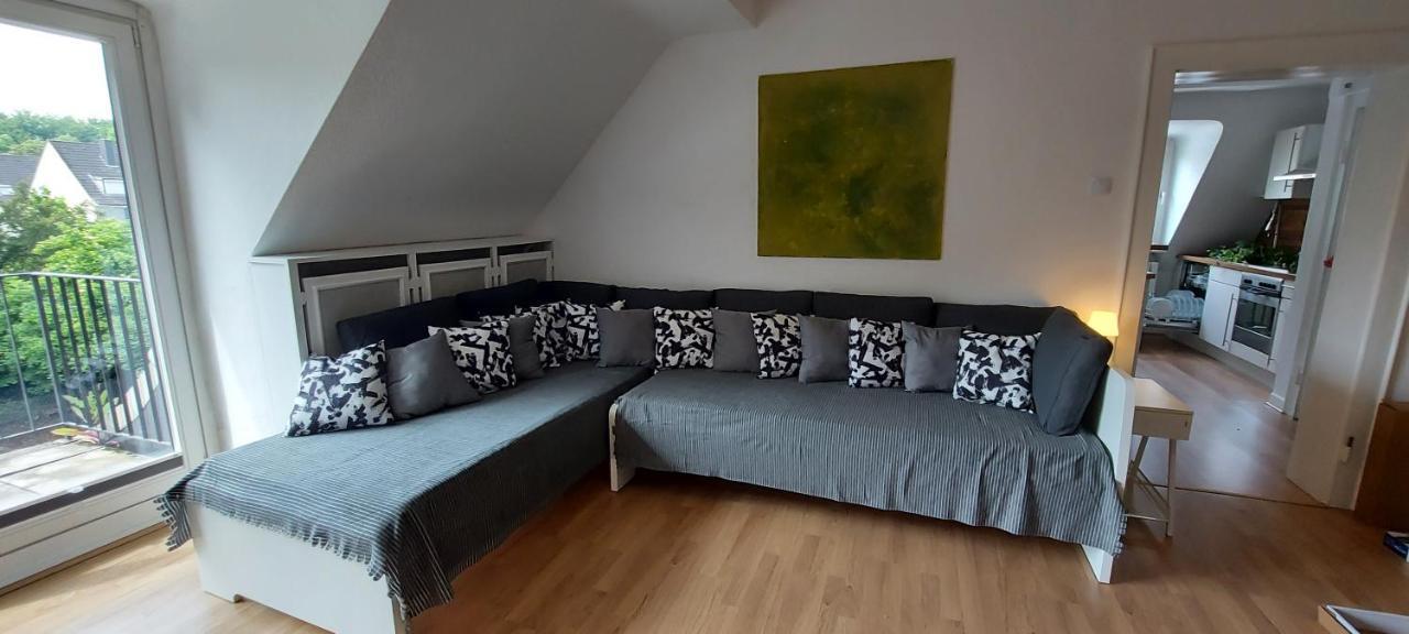 Alleesuite, Naehe Messe, Rue, Baldeneysee, Zentral, Netflix * Essen